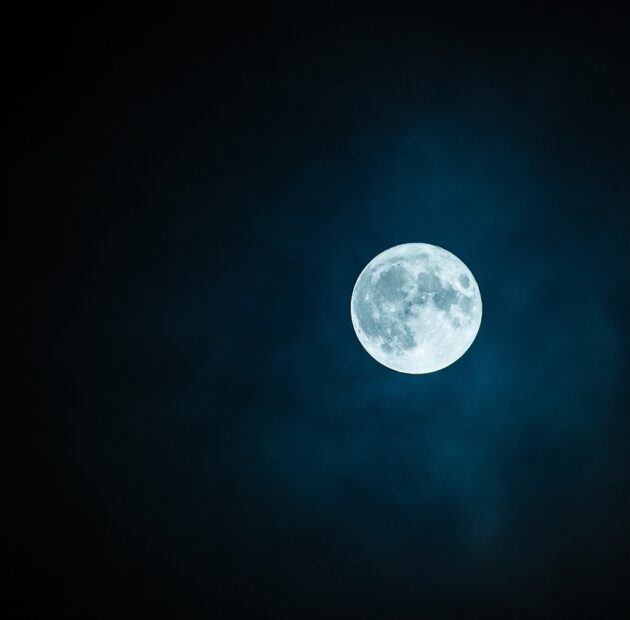 moon-630<em></em>x620